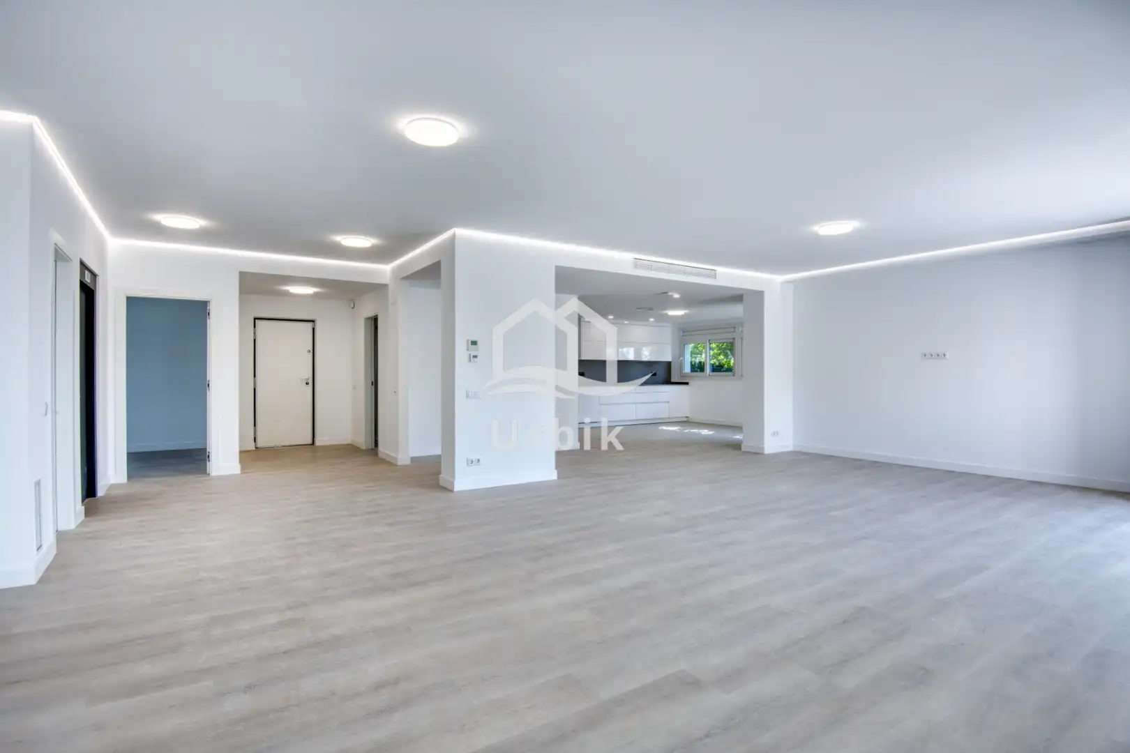 Sala d'estar de Casa o xalet en venda en Palamós amb Aire condicionat, Calefacció i Jardí privat
