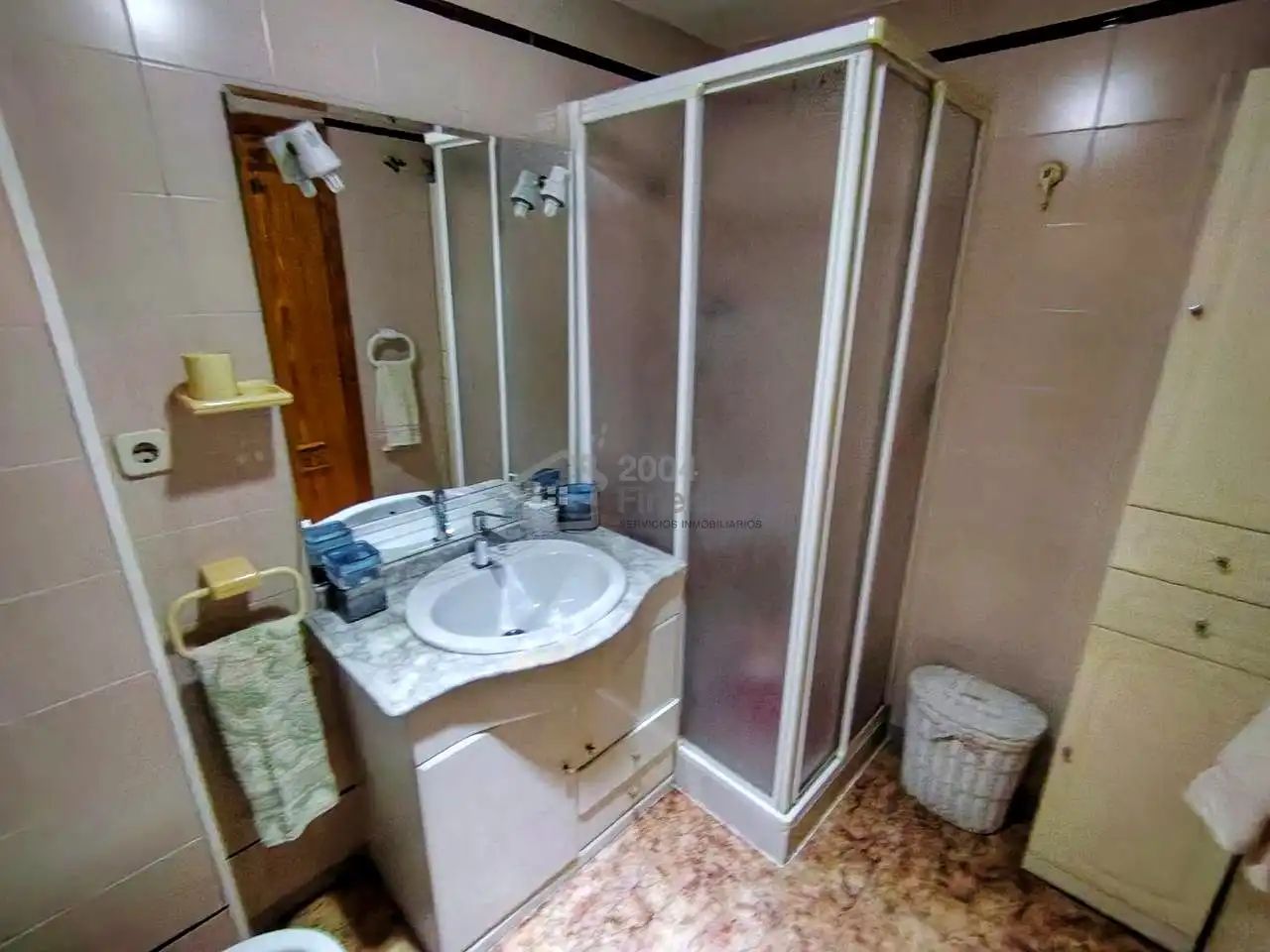 Bathroom of Flat for sale in Finestrat  with Air Conditioner, Terrace and Swimming Pool