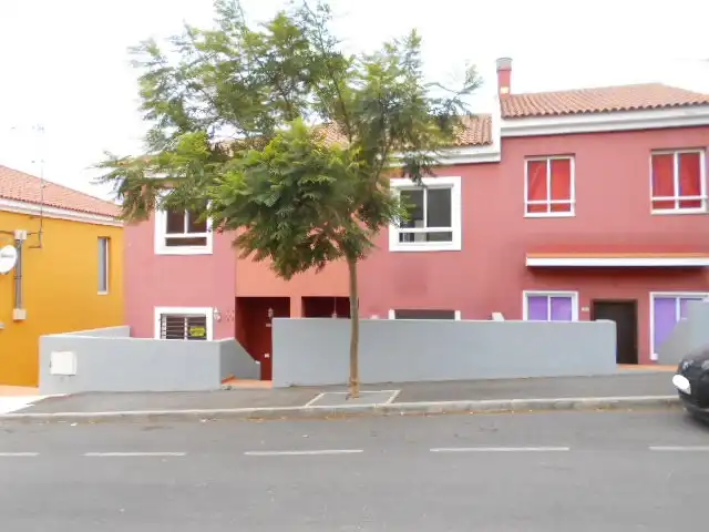 Casa adosada en venda a C/ Carmita Castro, El Pris - Juan Fernández