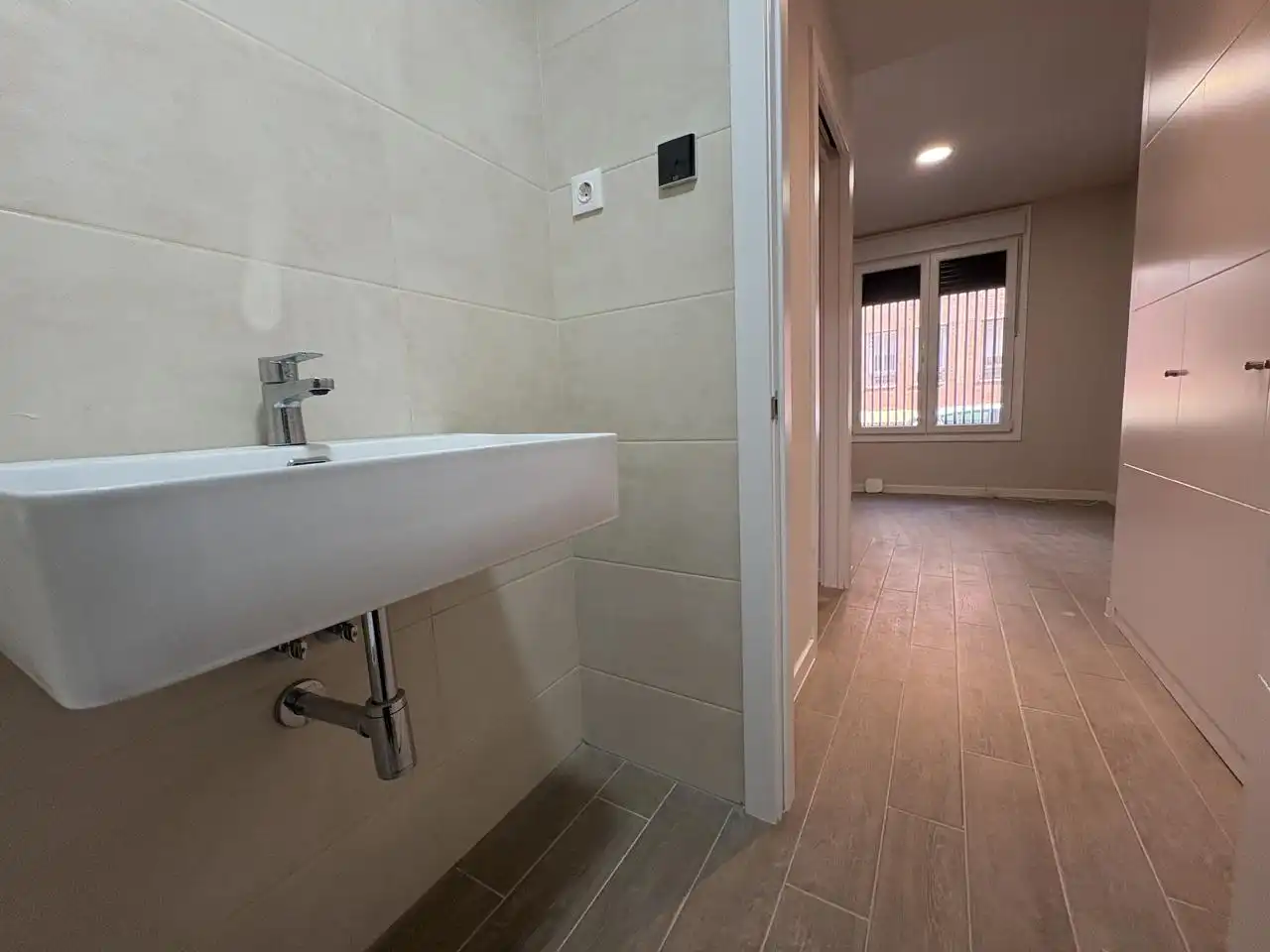 Badezimmer von Erdgeschoss zur Miete in Torrejón de Ardoz mit Abstellraum und Gemeinschaftspool