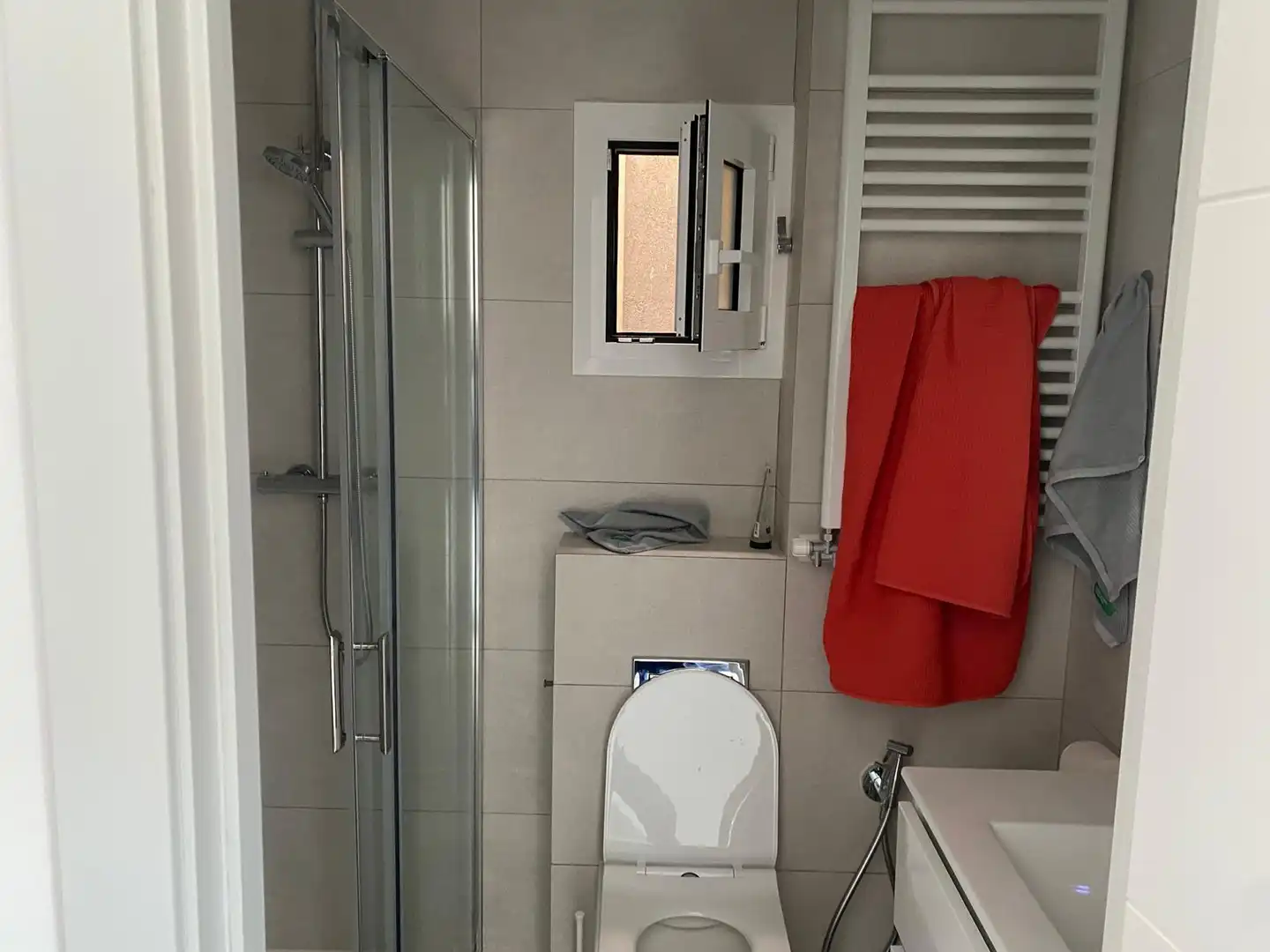 Baño de Ático en venta en Calafell con Aire acondicionado, Calefacción y Terraza