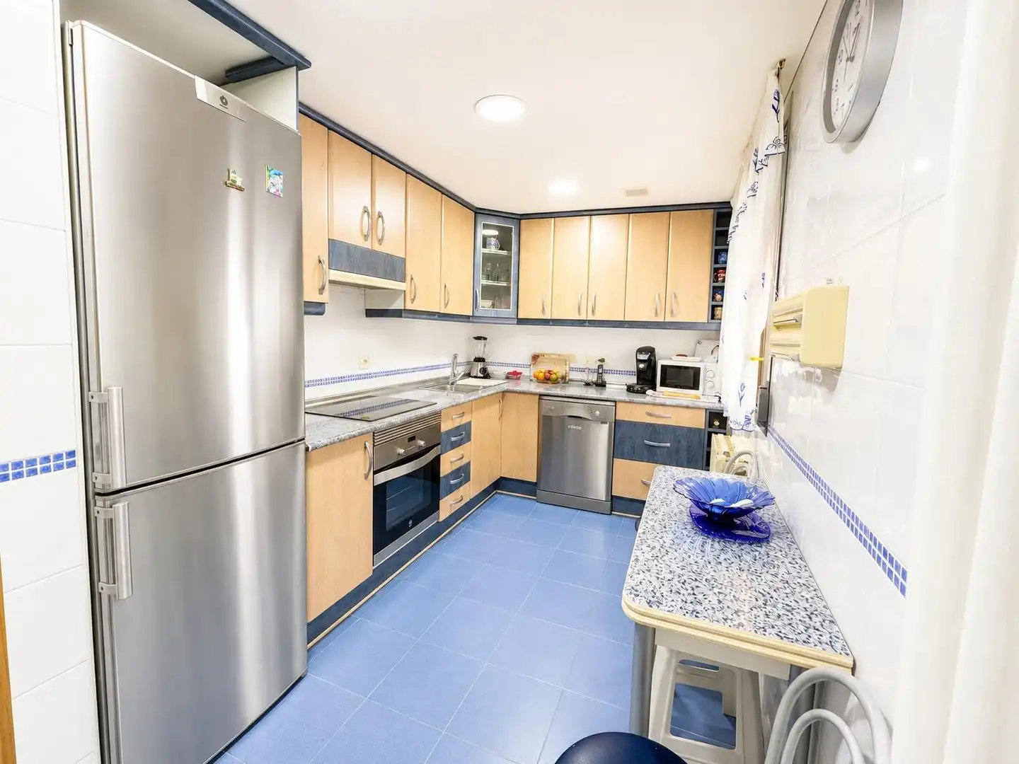 Küche von Wohnung zum Verkauf in Arganda del Rey mit Klimaanlage, Heizung und Terrasse