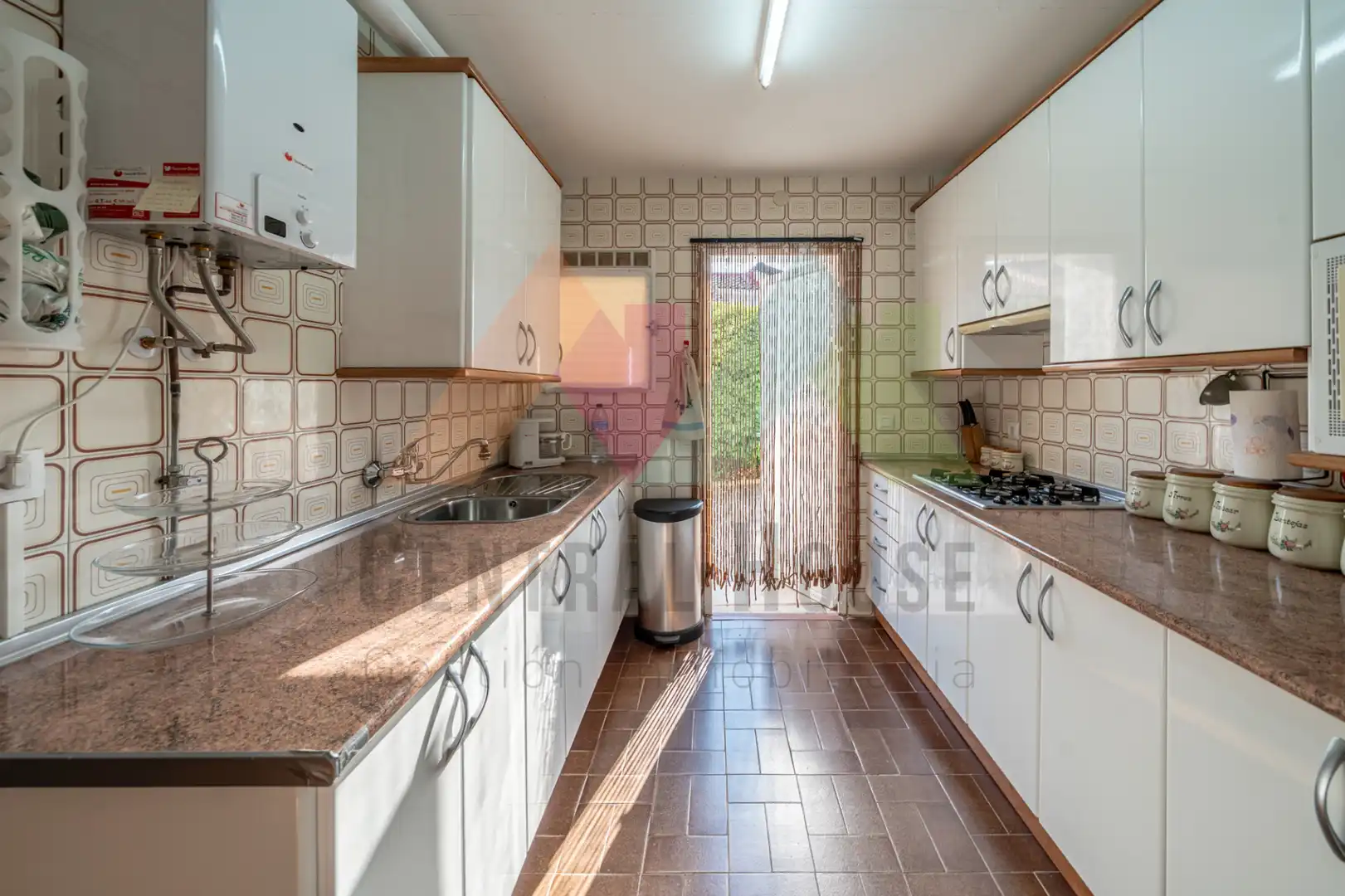 Cocina de Casa o chalet en venta en Maello con Calefacción, Jardín privado y Terraza