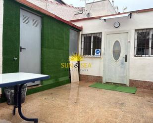 Garden of Planta baja to rent in Torrevieja  with Air Conditioner, Heating and Private garden