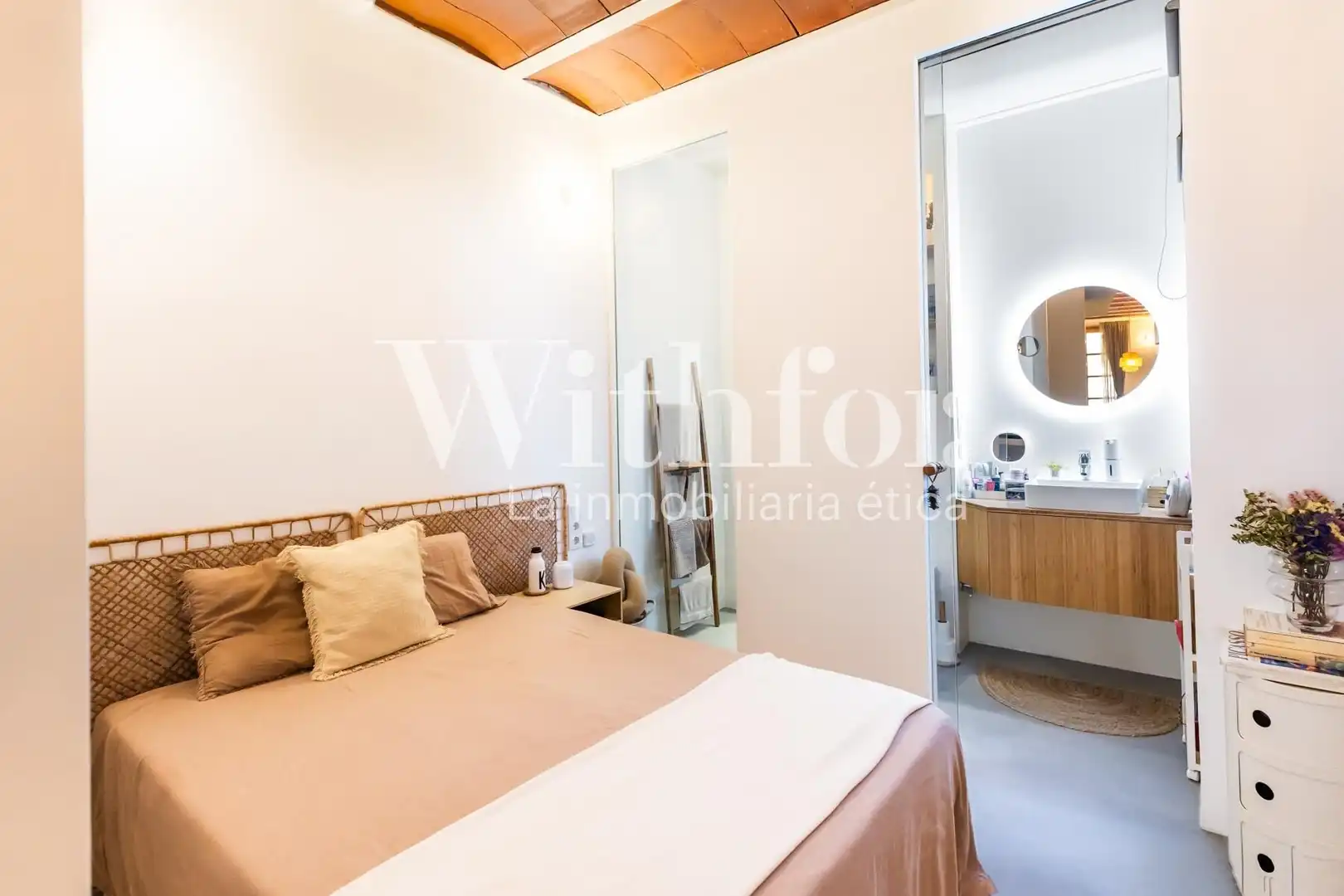 Habitación de Piso en venta en Barcelona con Aire acondicionado, Calefacción y Amueblado