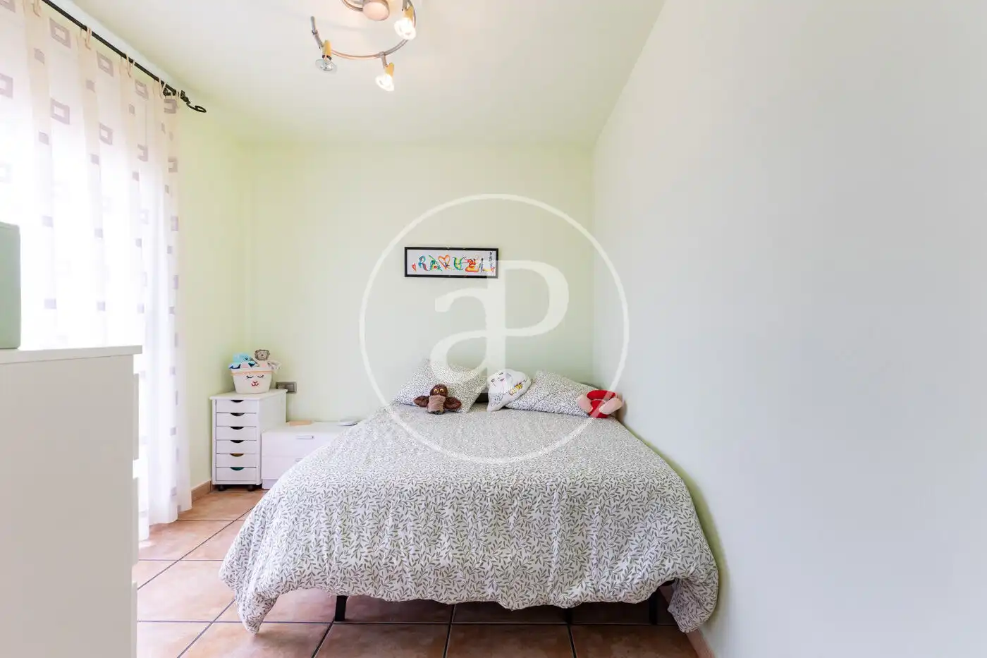 Habitación de Casa o chalet en venta en Terrassa con Aire acondicionado, Calefacción y Jardín privado