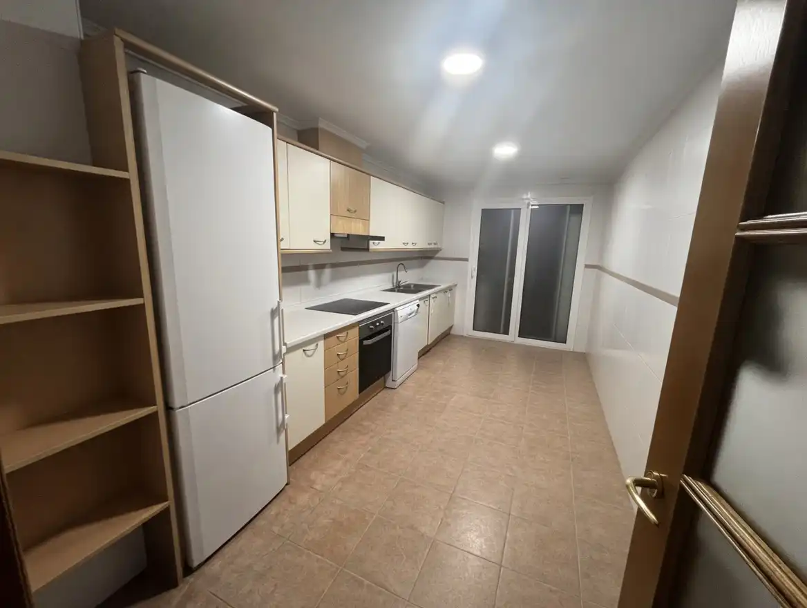 Cocina de Piso en venta en Torrent con Aire acondicionado