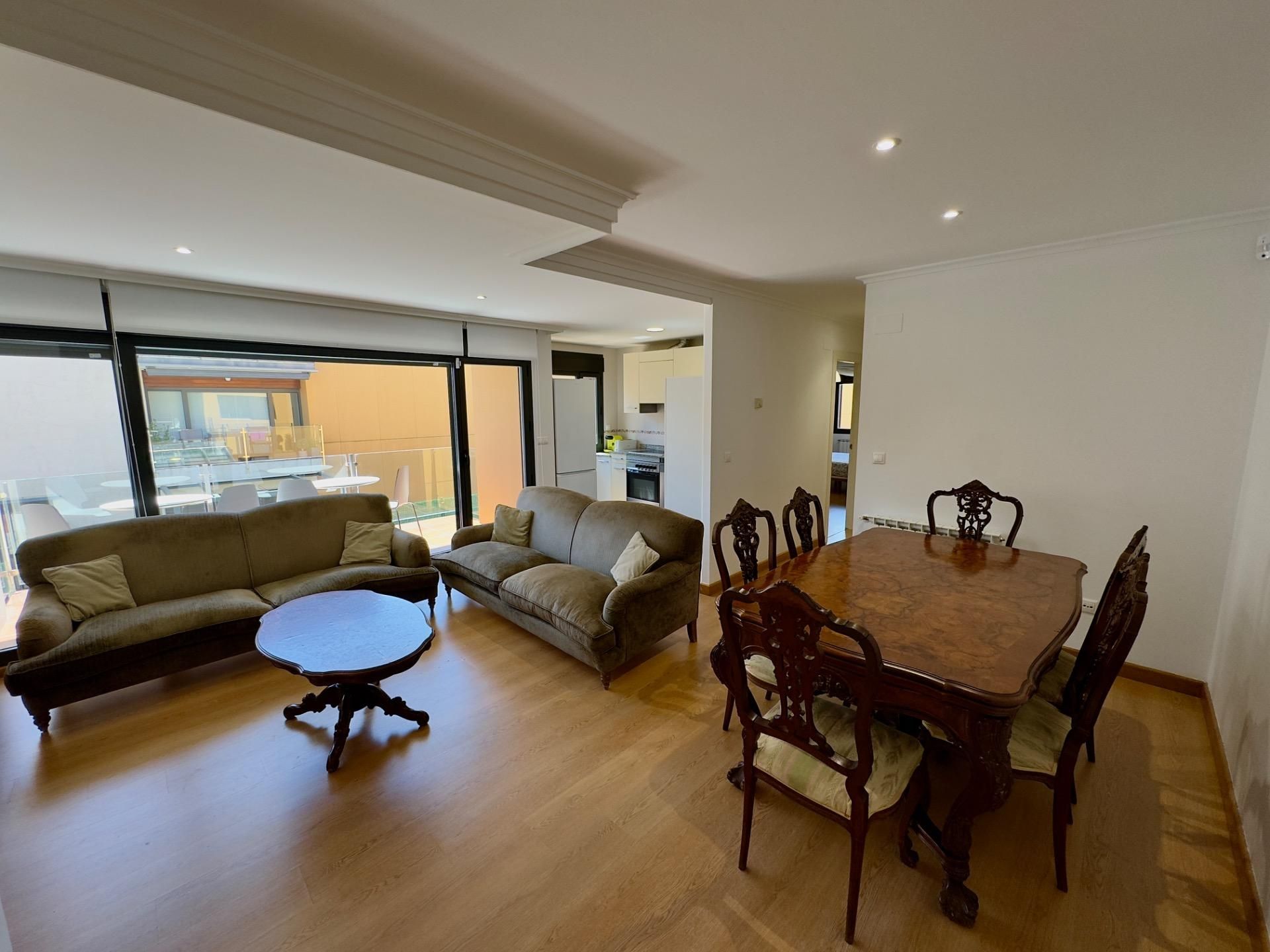 Sala d'estar de Apartament en venda en Comillas (Cantabria) amb Calefacció, Jardí privat i Terrassa