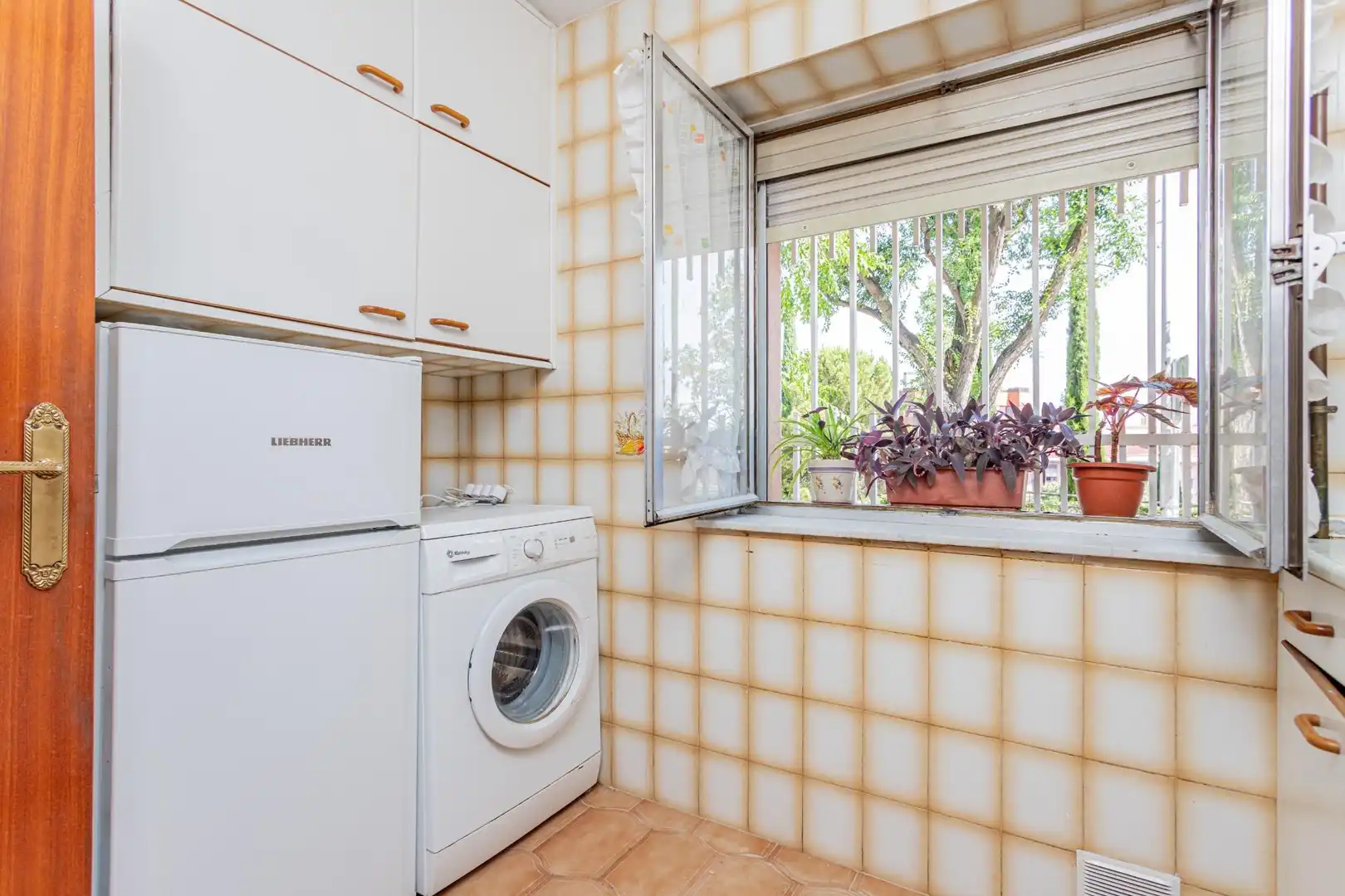 Cocina de Piso en venta en Madrid con Calefacción