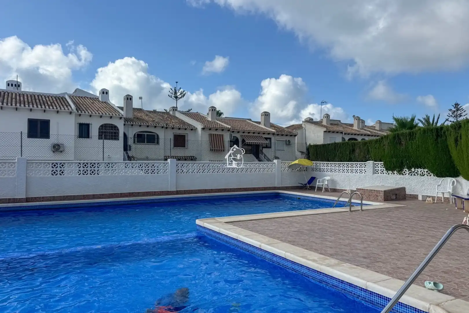 Jardí de Apartament de lloguer en Orihuela amb Terrassa, Traster i Piscina