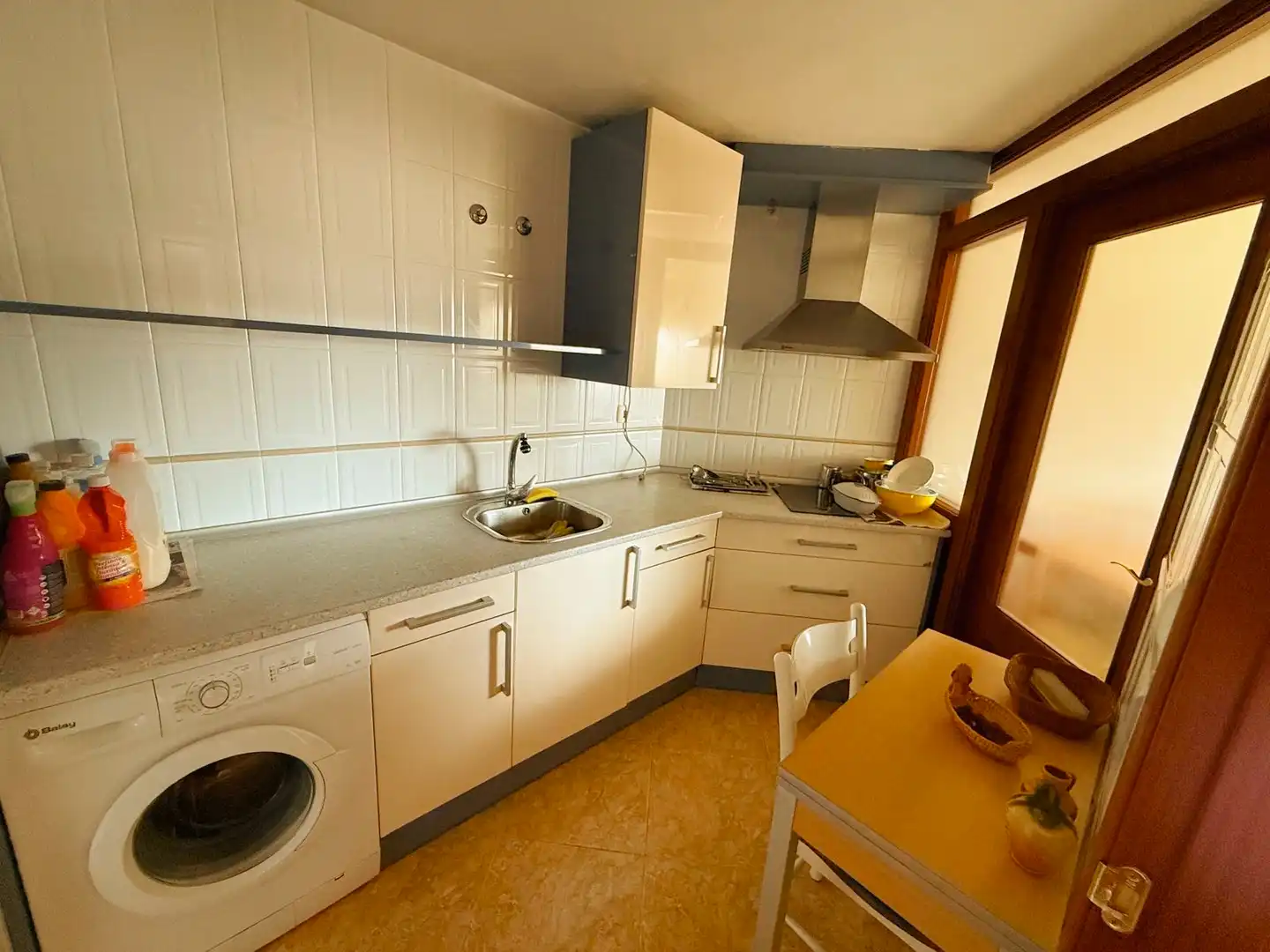 Kitchen of Ground floor for rent in Palencia  with Heating, Parquet flooring and Storage room