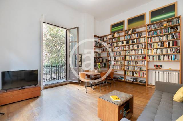 Piso en Alquiler en Passatge Mercantil en Sant Pere, Sta. Caterina i la Ribera