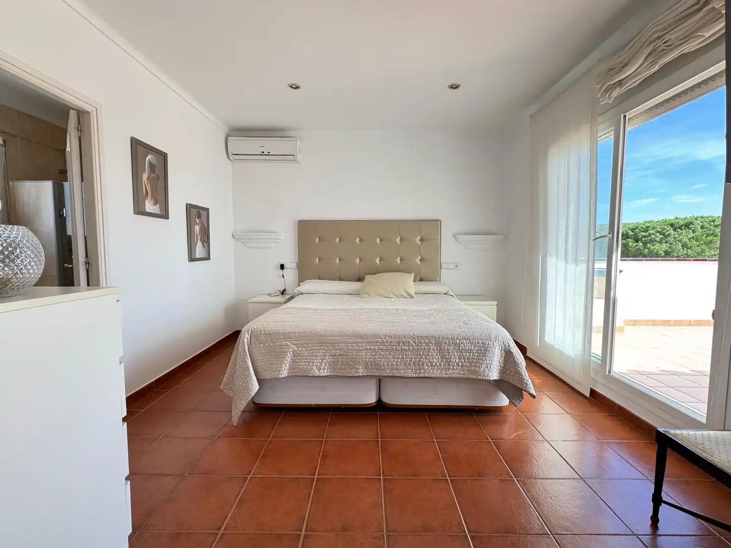 Habitación de Casa o chalet en venta en L'Escala con Aire acondicionado, Calefacción y Jardín privado
