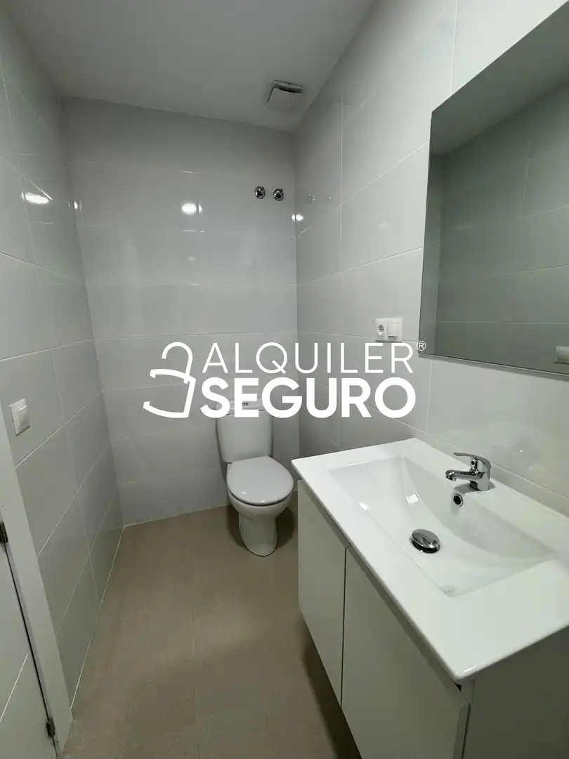 Bany de Estudi de lloguer en Málaga amb Aire condicionat