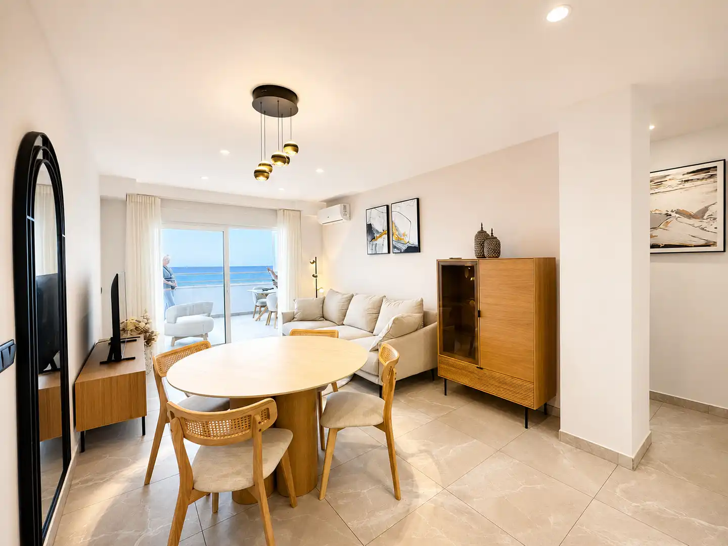 Sala d'estar de Apartament en venda en Calpe / Calp amb Aire condicionat, Calefacció i Jardí privat