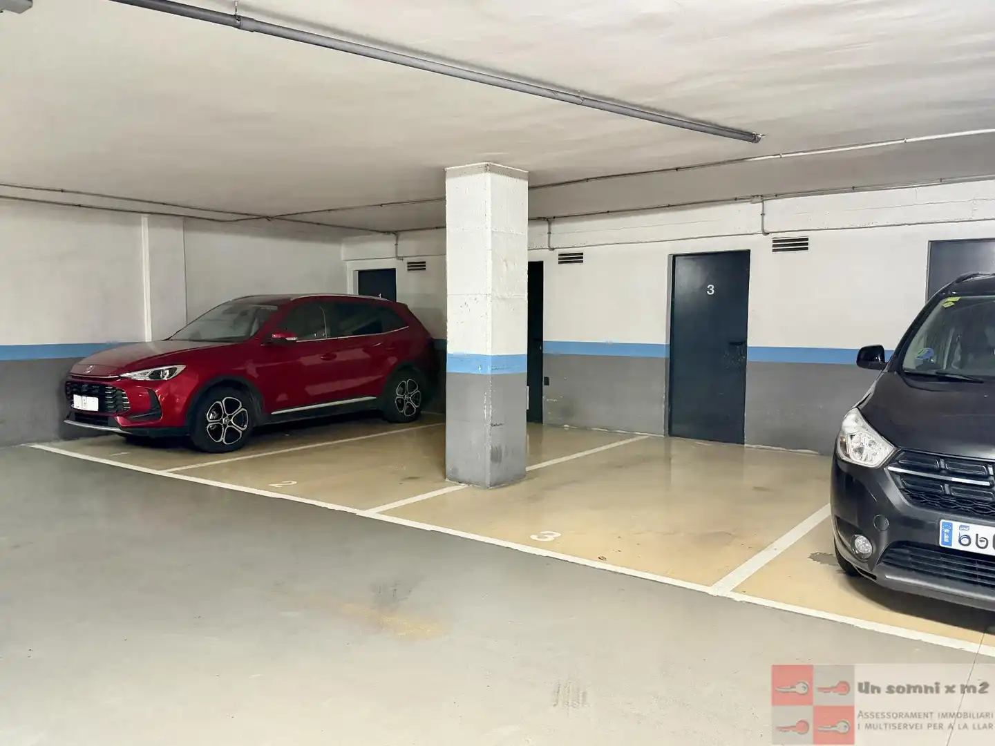 Aparcament de Planta baixa en venda en Fontsanta - Fatjó