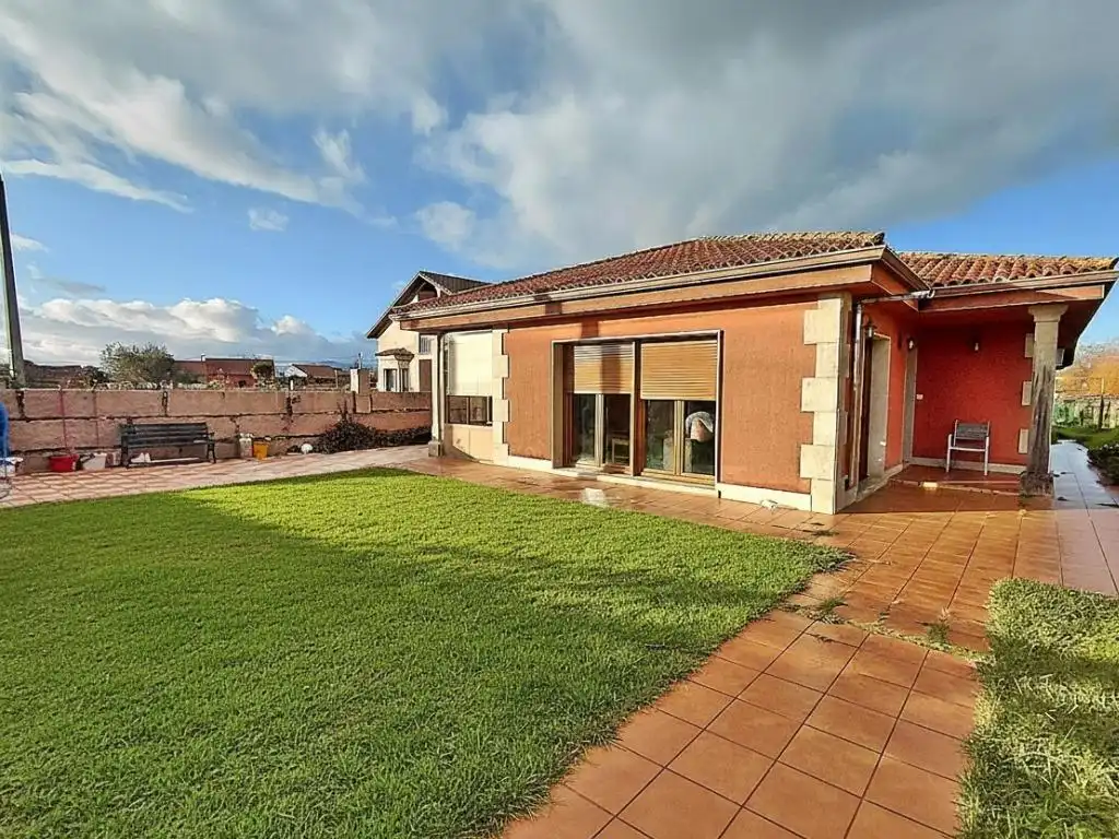 Casa o chalet en venta en Lugar Lugar Calogo, Vilanova de Arousa