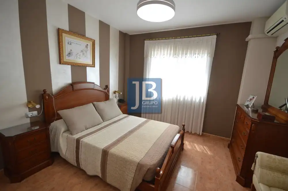 Habitación de Piso en venta en La Llosa de Ranes con Aire acondicionado, Horno y Balcón