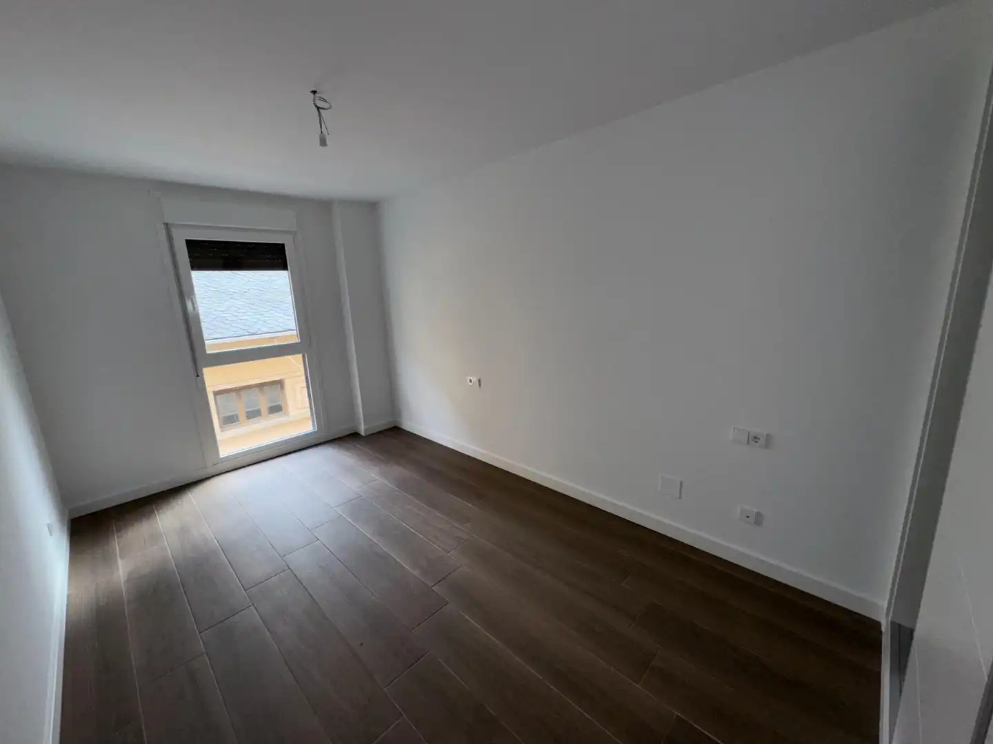 Dormitori de Apartament en venda en Ponferrada amb Traster