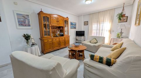 Foto 2 de Apartamento de alquiler en Puerto de Estepona, Estepona
