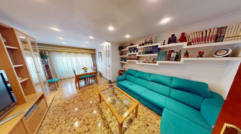 Foto 4 de Piso en venta en Calle Amadeo de Saboya, Carolinas Altas, Alicante / Alacant