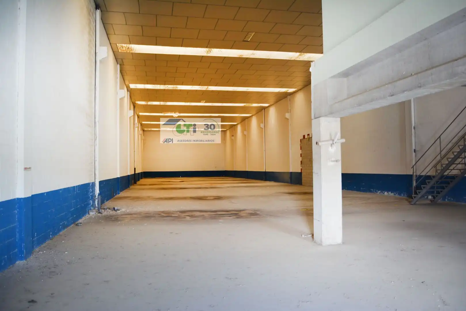 Industrial buildings for rent in La Puebla de Alfindén