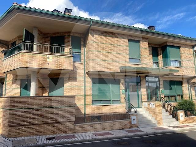 Casa adosada en Venta en Calle Torres, 9 en Carbajosa de la Sagrada