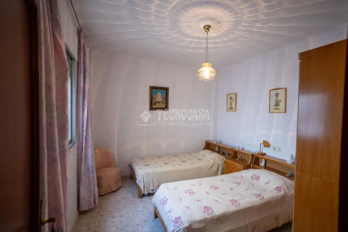 Habitación de Casa adosada en venta en Villanueva del Trabuco