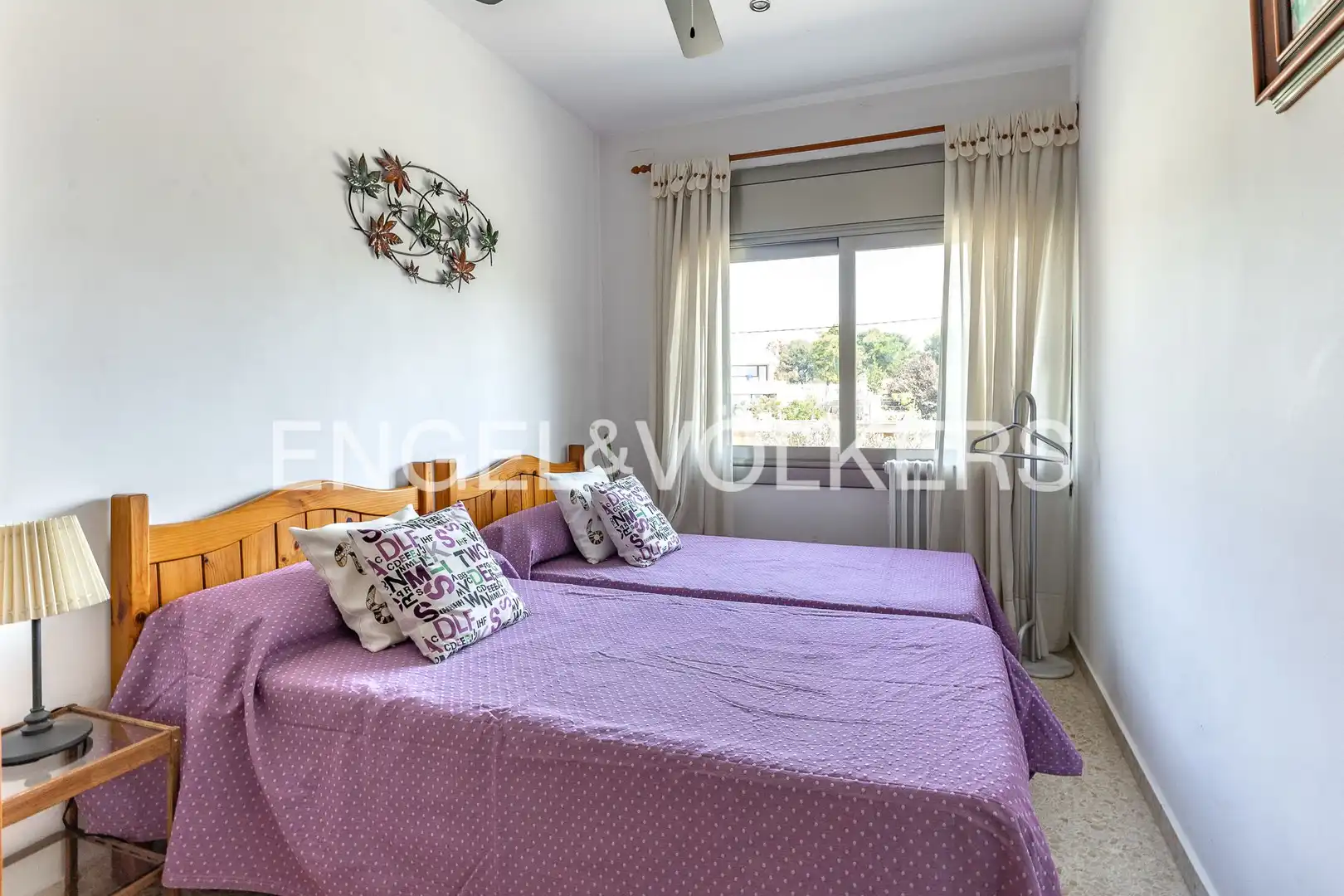 Habitación de Casa o chalet en venta en Canovelles con Aire acondicionado, Calefacción y Jardín privado
