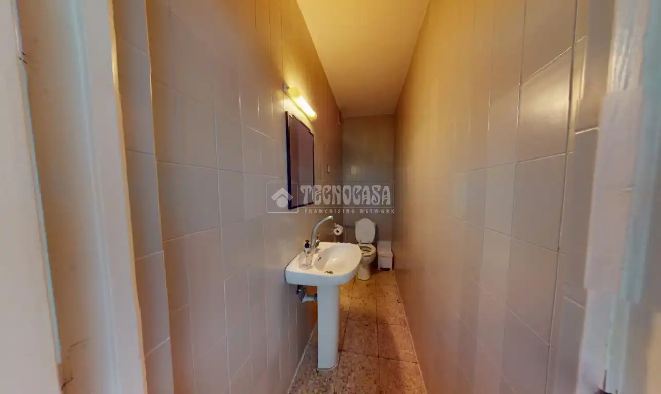 Bany de Edifici en venda en Leganés