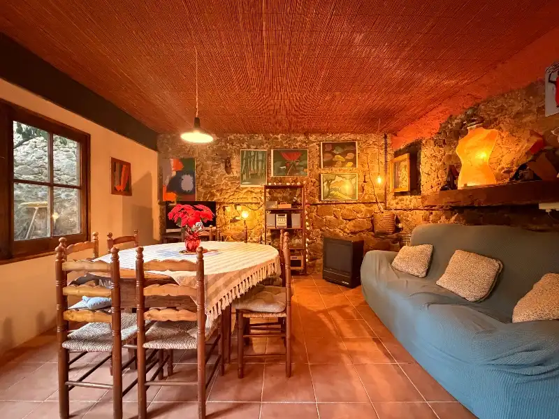 Houses for sale in Carrer Union, Ultramort