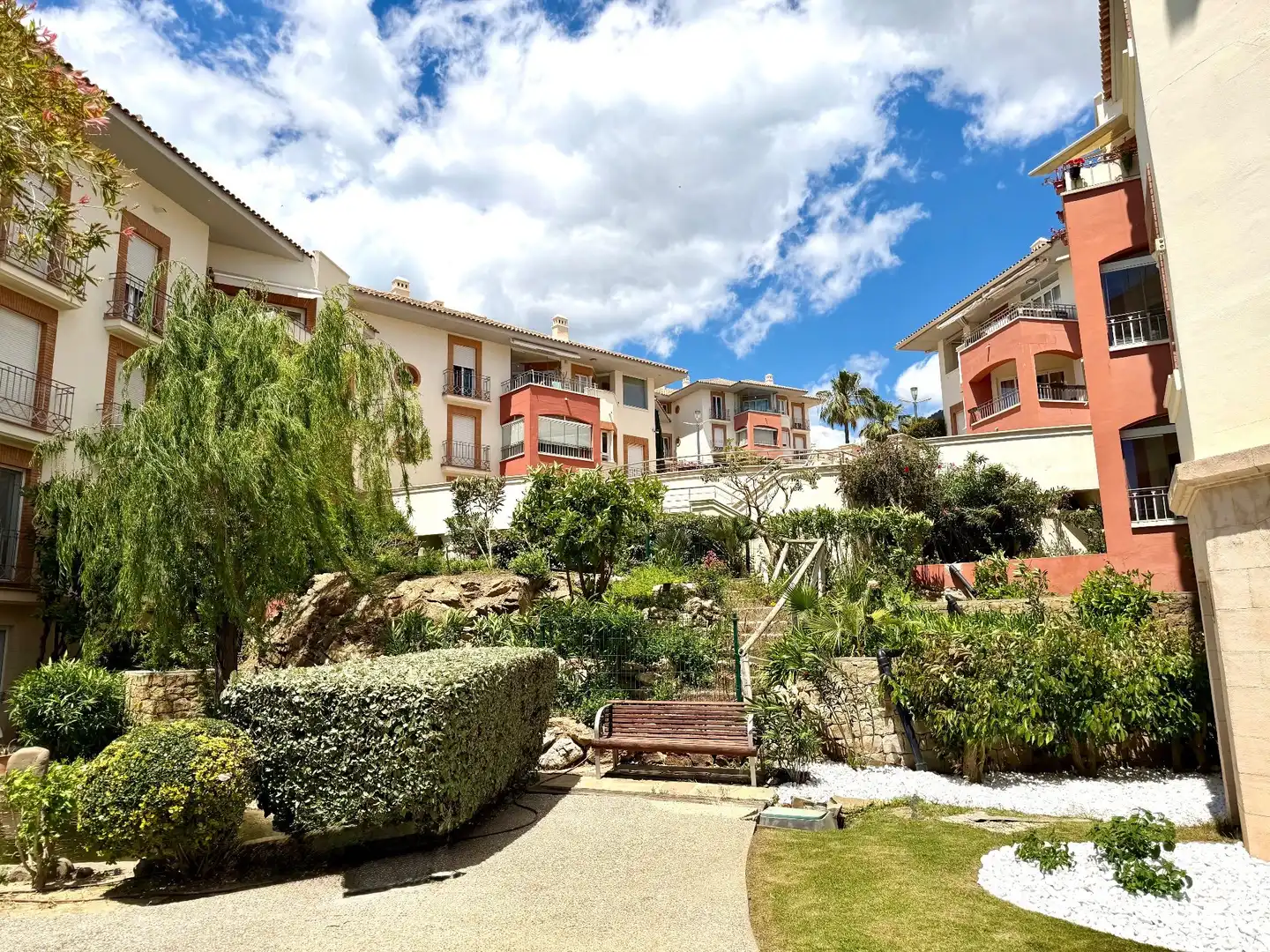 Jardí de Apartament en venda en Benalmádena amb Aire condicionat, Calefacció i Terrassa