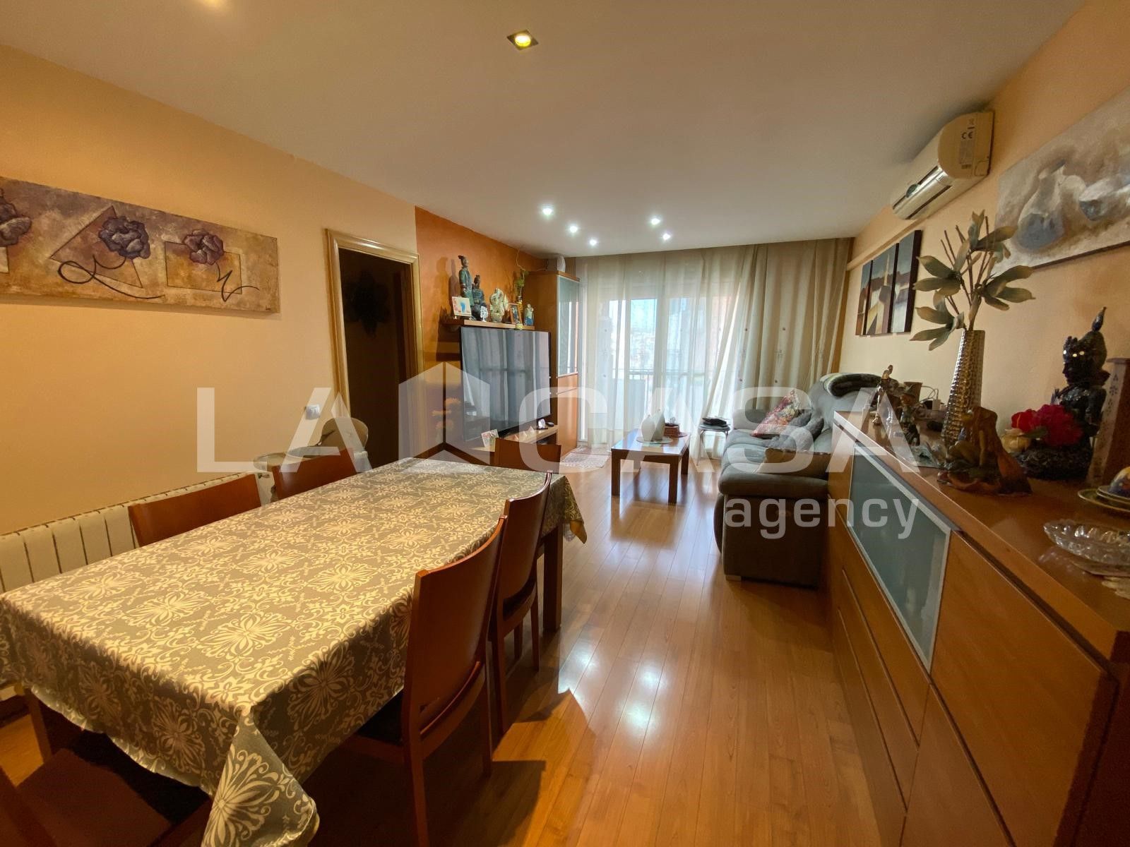 Dining room of Flat for sale in Santa Coloma de Gramenet  with Heating and Balcony
