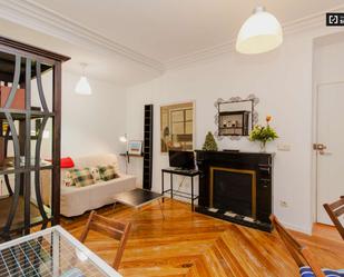 Apartment to share in Trafalgar