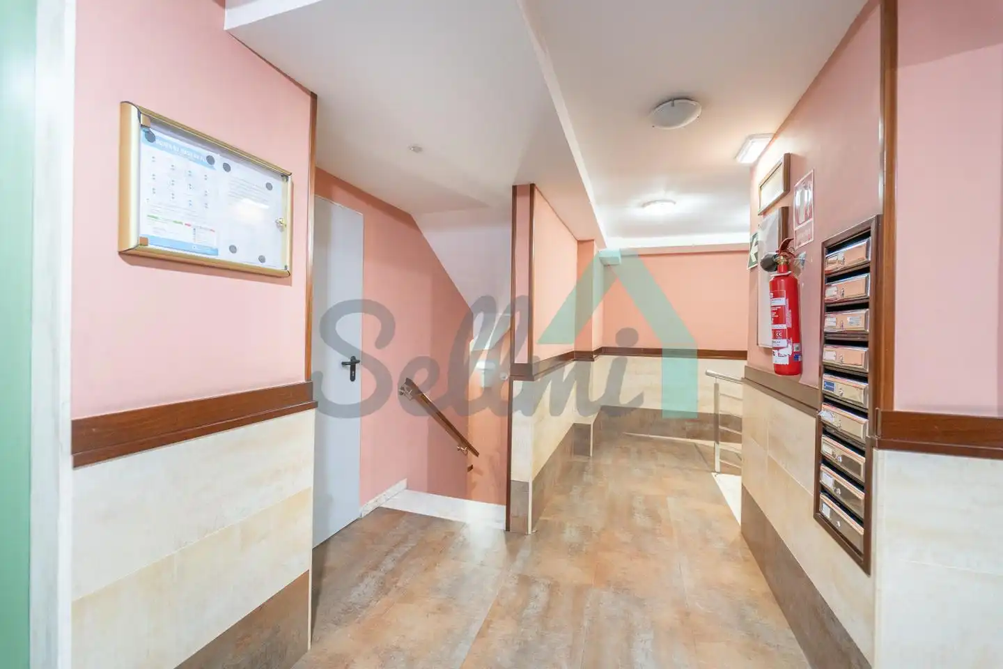 Piso en venta en San Martín del Rey Aurelio con Calefacción, Parquet y Trastero