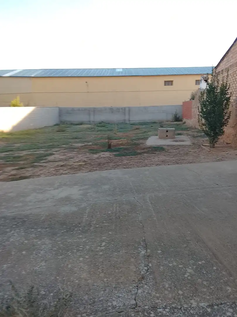 Terreny industrial en venda en Buenache de Alarcón, Cuenca