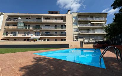 Piscina de Pis en venda en Figueres