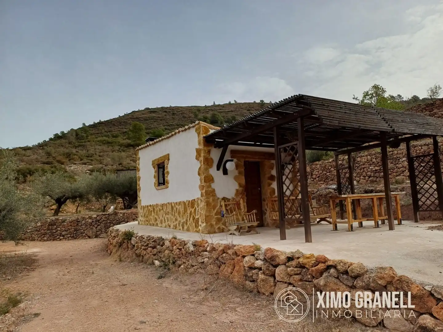 Vista exterior de Casa o chalet en venta en Chóvar con Calefacción y Amueblado