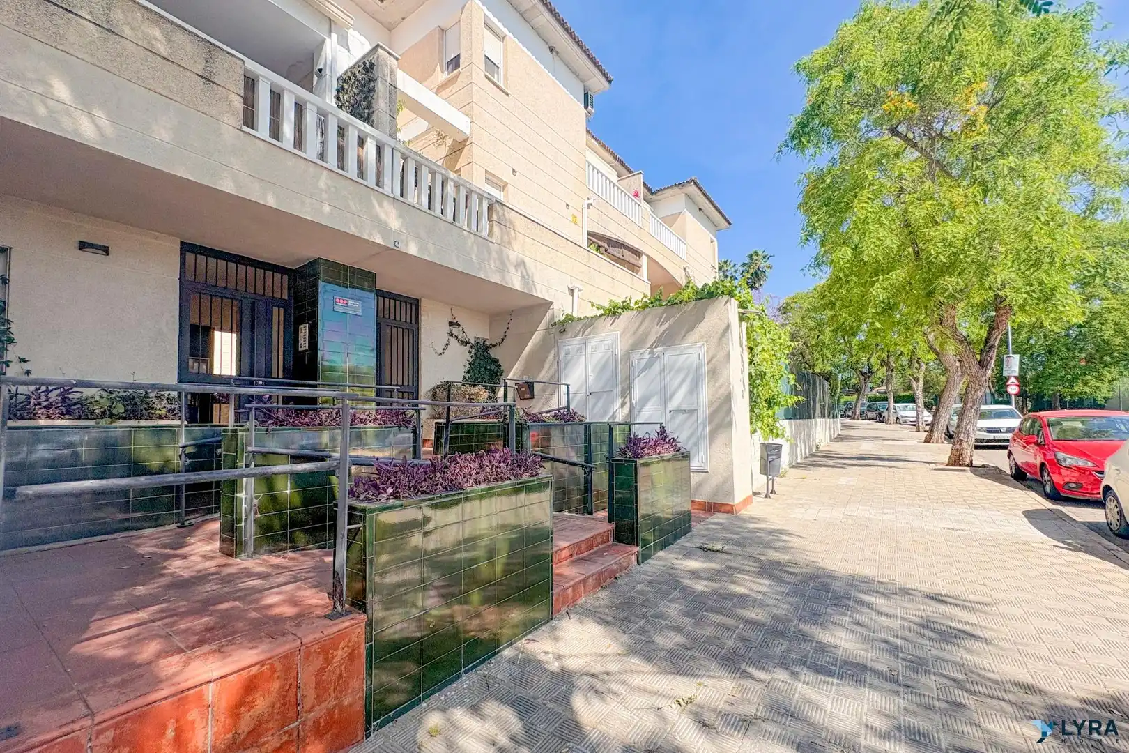Exterior view of Flat for rent in Tomares  with Balcony and Community pool