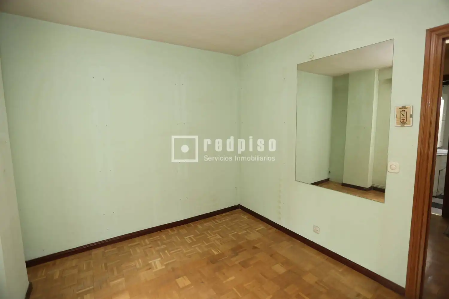 Bedroom of Flat for sale in Madrid  with Heating, Parquet flooring and Terrace
