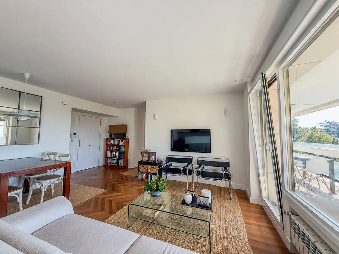 Wohnzimmer von Wohnung zur Miete in Donostia - San Sebastián  mit Heizung, Privatgarten und Terrasse