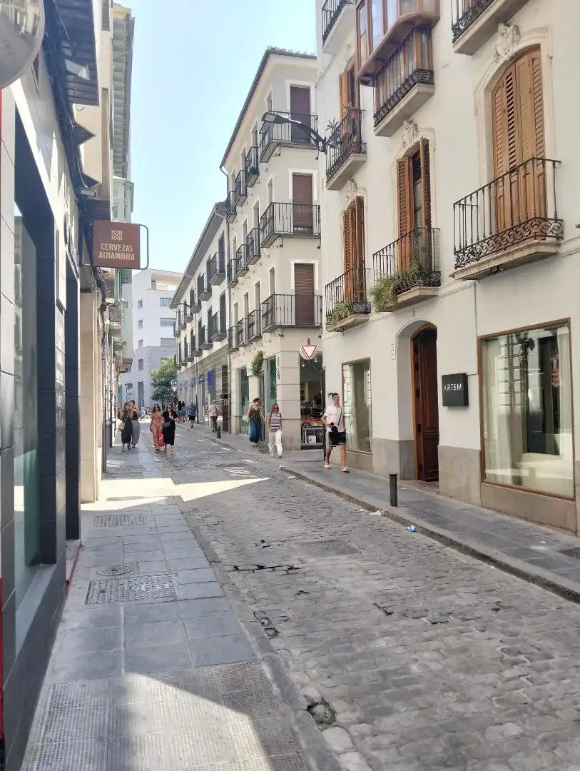 Einzelparkplatz mit Aufzug zur Miete in Calle Puente de Castañeda 5, imagen 2