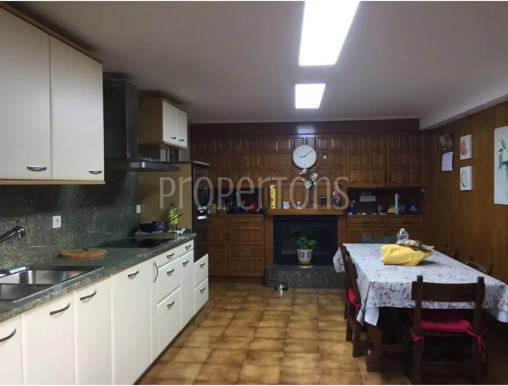 Cuina de Casa adosada en venda en Vitoria - Gasteiz