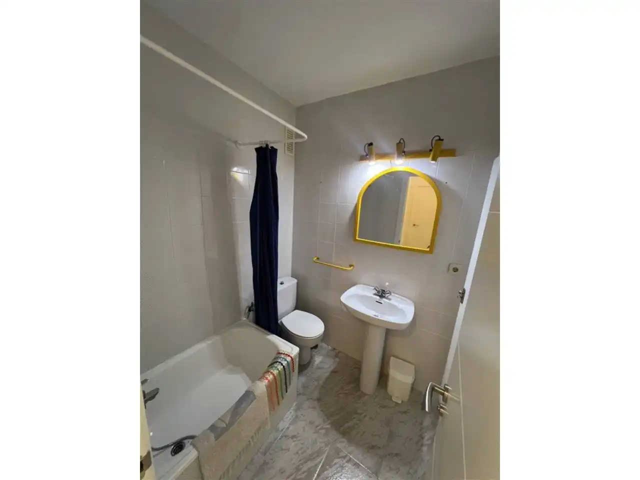 Bathroom of Attic for sale in La Manga del Mar Menor  with Air Conditioner, Terrace and Furnished