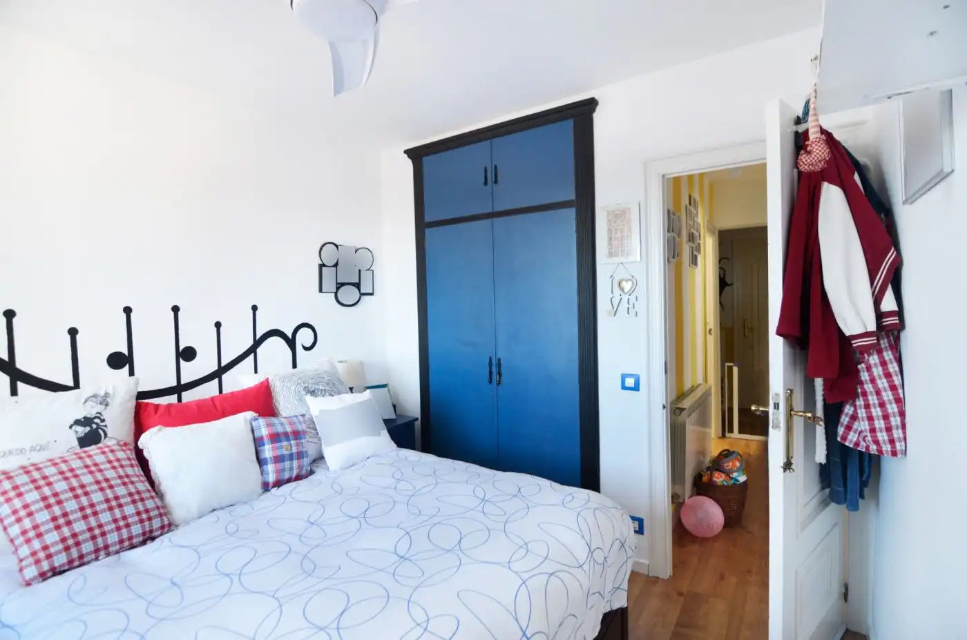 Schlafzimmer von Dachboden zum Verkauf in Salamanca mit Klimaanlage, Heizung und Terrasse