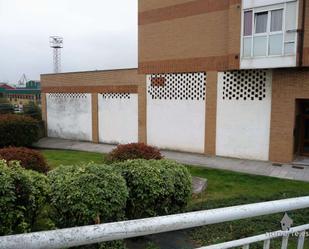 Vista exterior de Local de lloguer en Avilés