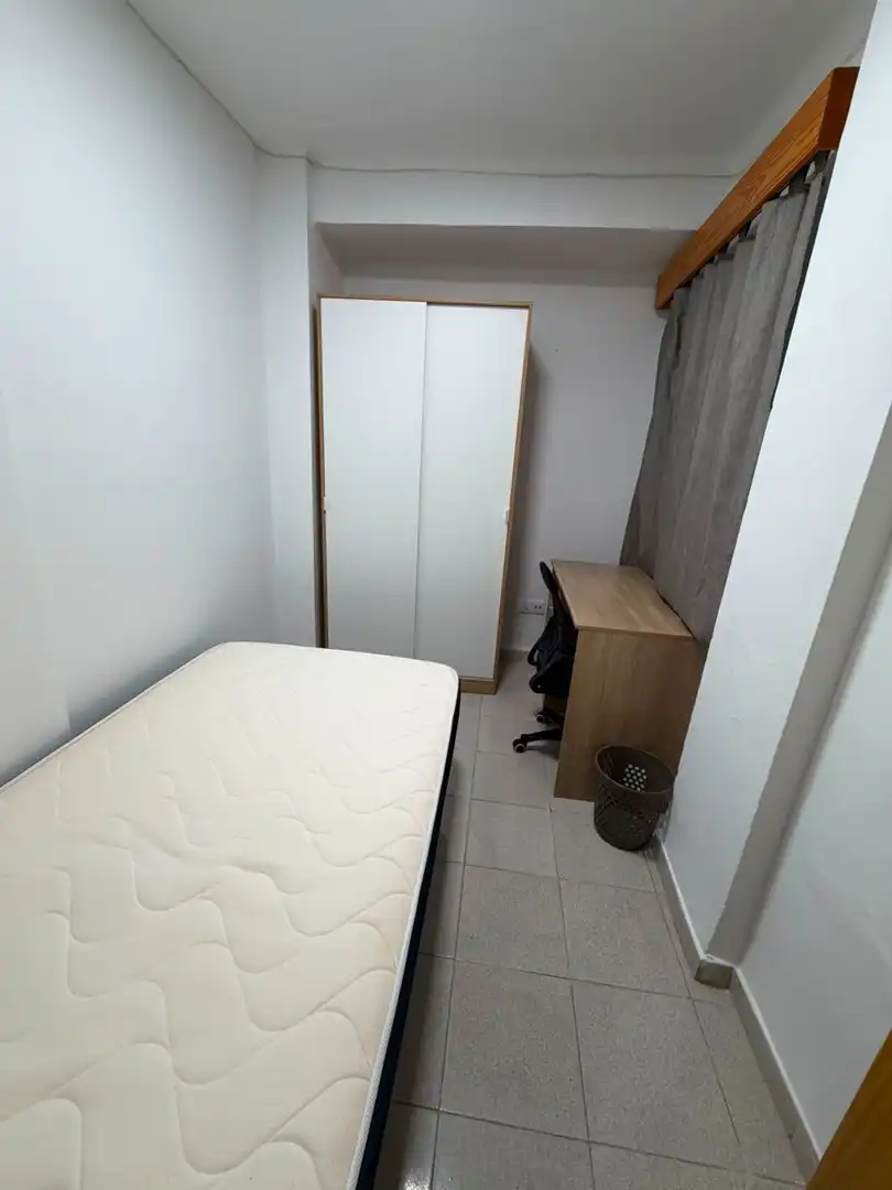 Bedroom of Flat for rent in Cáceres  with Furnished