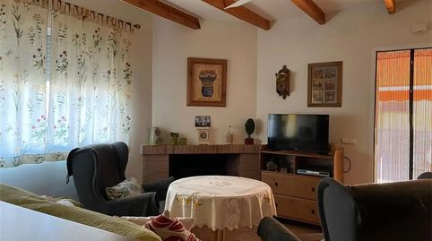 Foto 4 de Casa adosada en venda a Calle Hernán Cortés, Alía, Cáceres