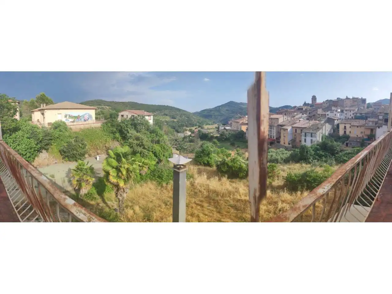 Vista exterior de Edificio en venta en Naval