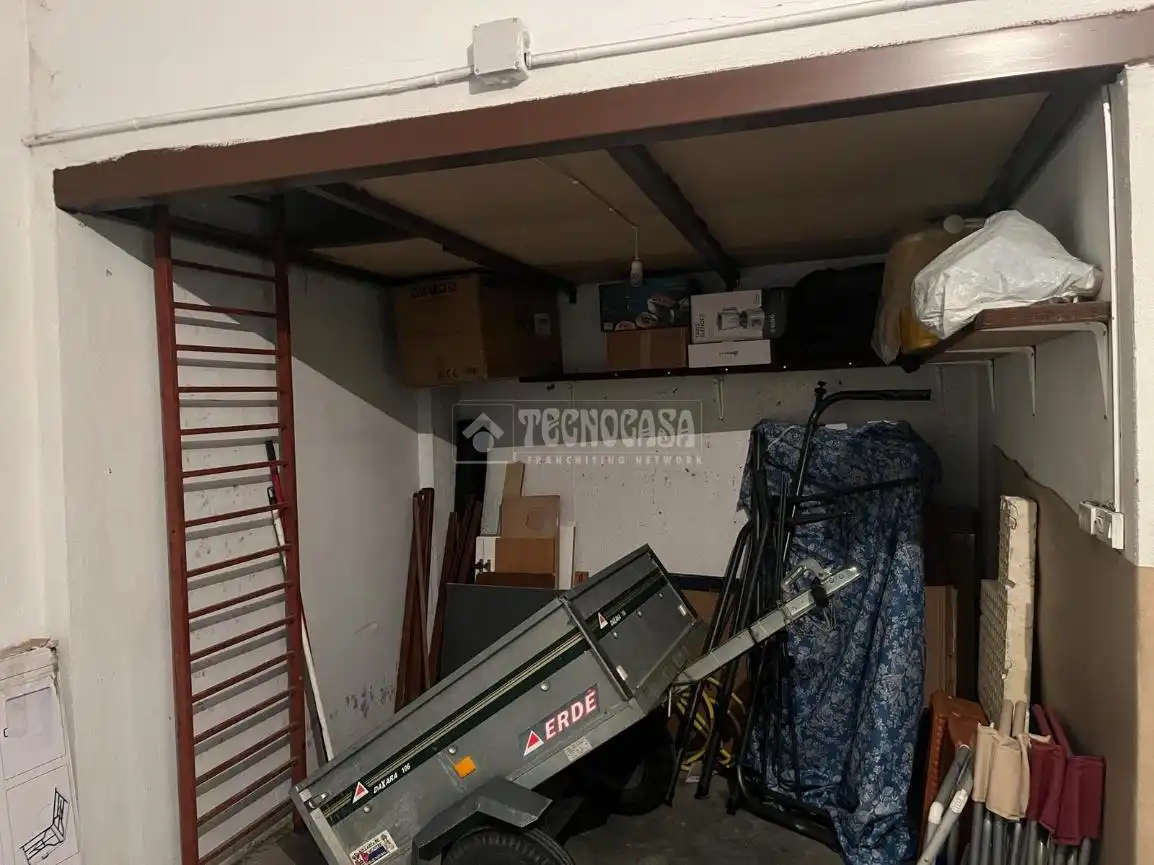Garaje en venta en Cúllar Vega